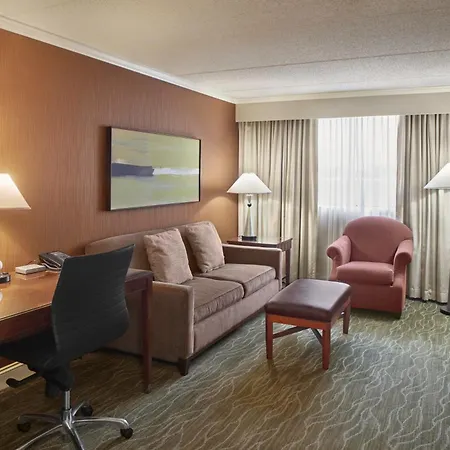 Doubletree By Hilton Akron Fairlawn Exterior photo
