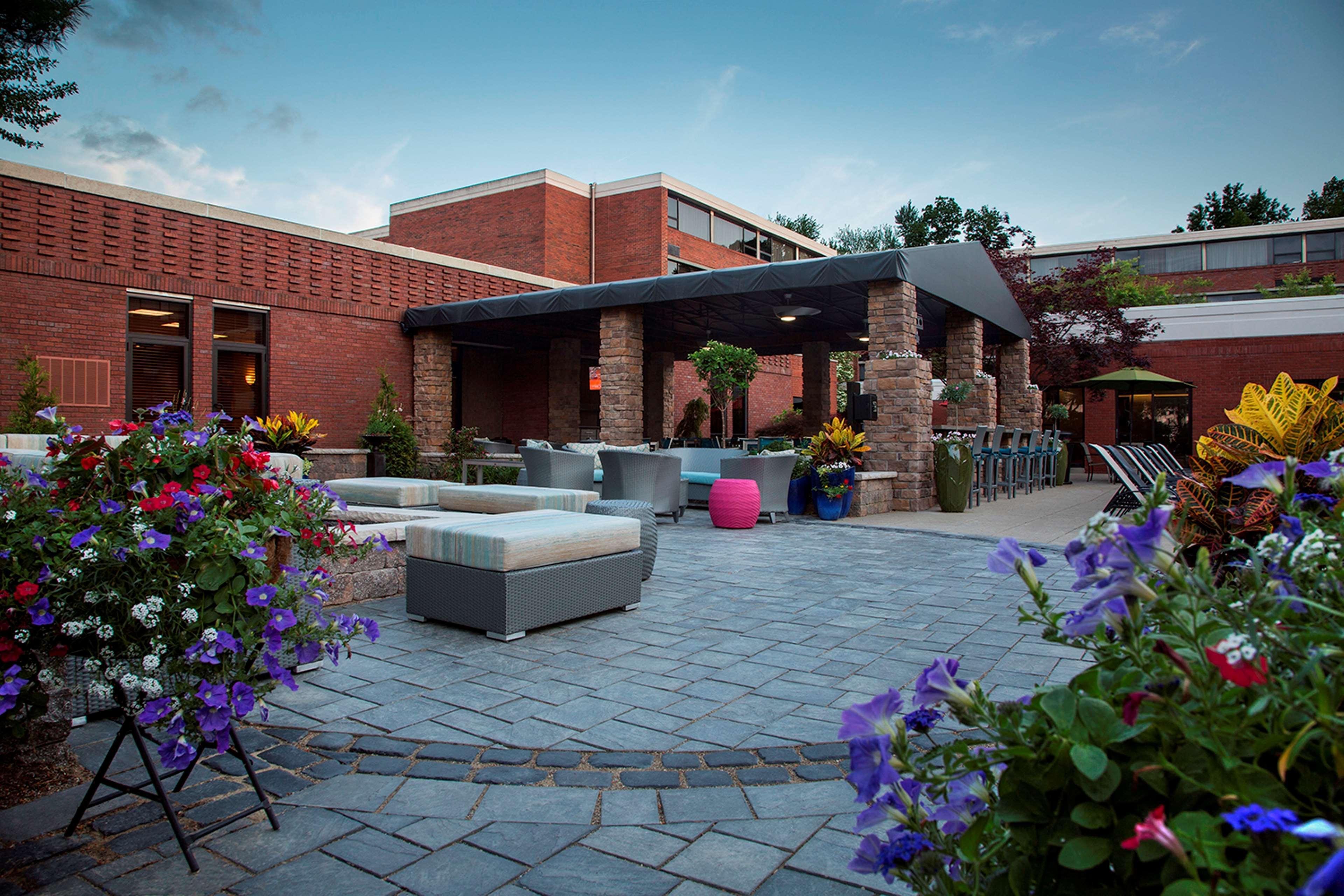 Doubletree By Hilton Akron Hotel 3*