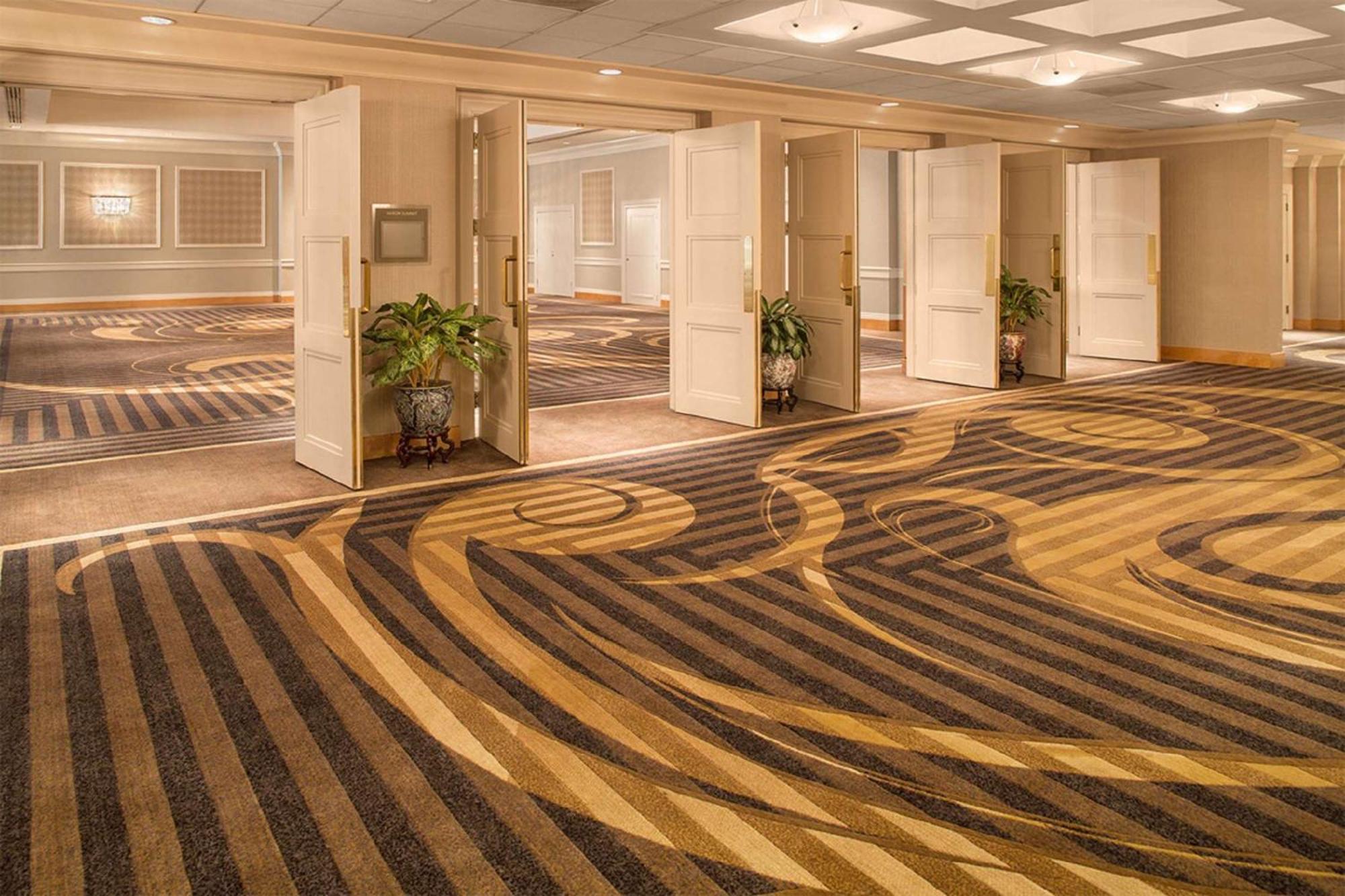 Doubletree By Hilton Akron Hotel Fairlawn