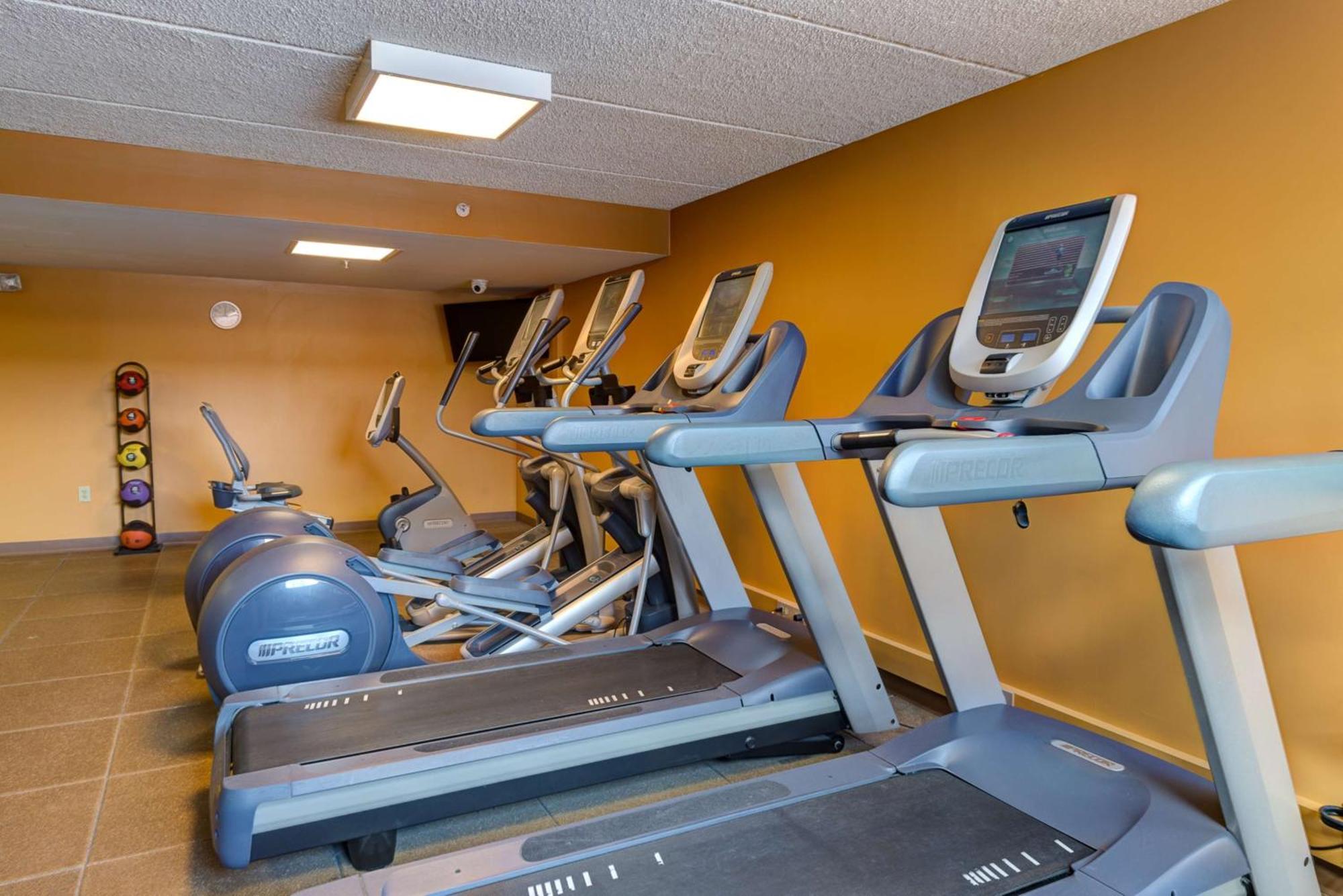 Doubletree By Hilton Akron Hotel Fairlawn
